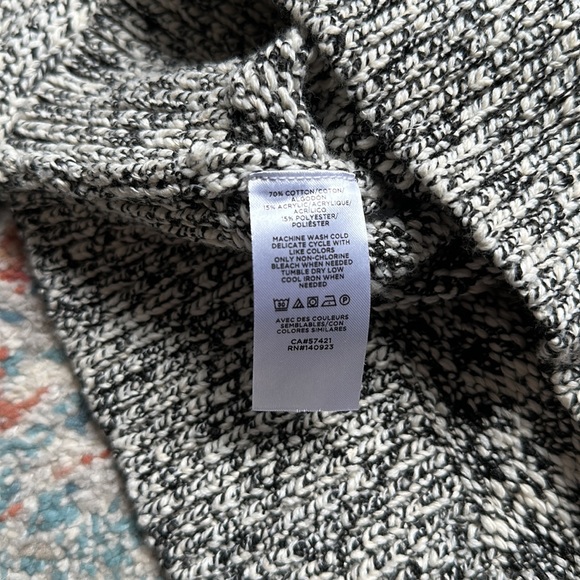 Loft XSP sweater - Picture 3 of 3